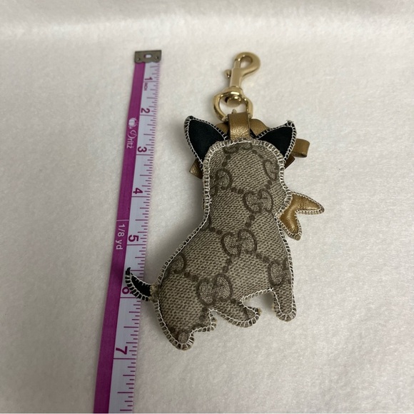 GUCCI FRENCH BULLDOG KEYCHAIN Leroy Guccioli Dog Frenchie Monogram Charm - Picture 5 of 15